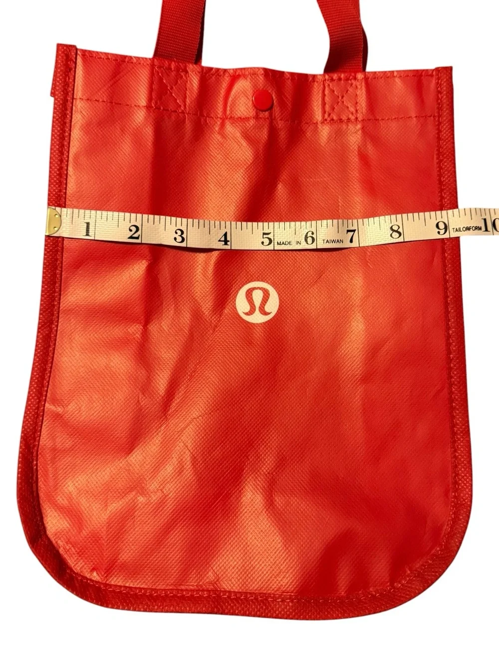 lululemon athletica Tote Bag Duo in Red & White w Snap Closure Yoga Class Travel